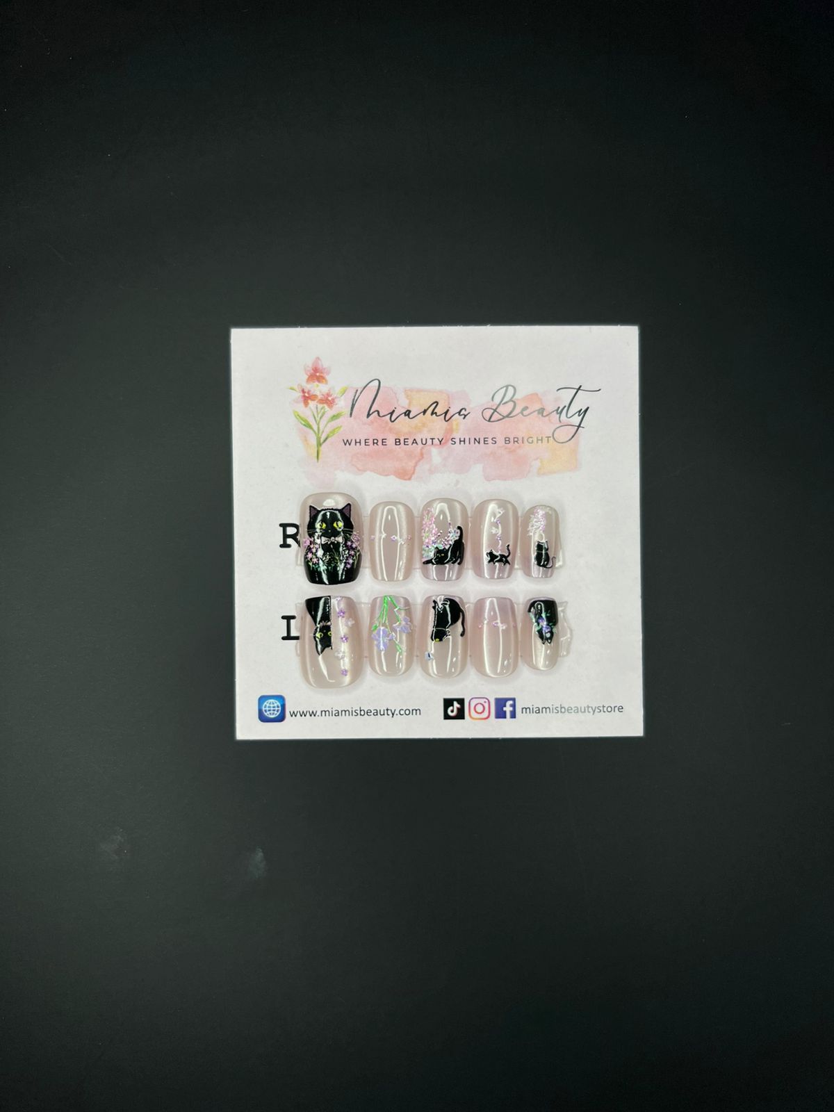 cat nails (xs size)-203