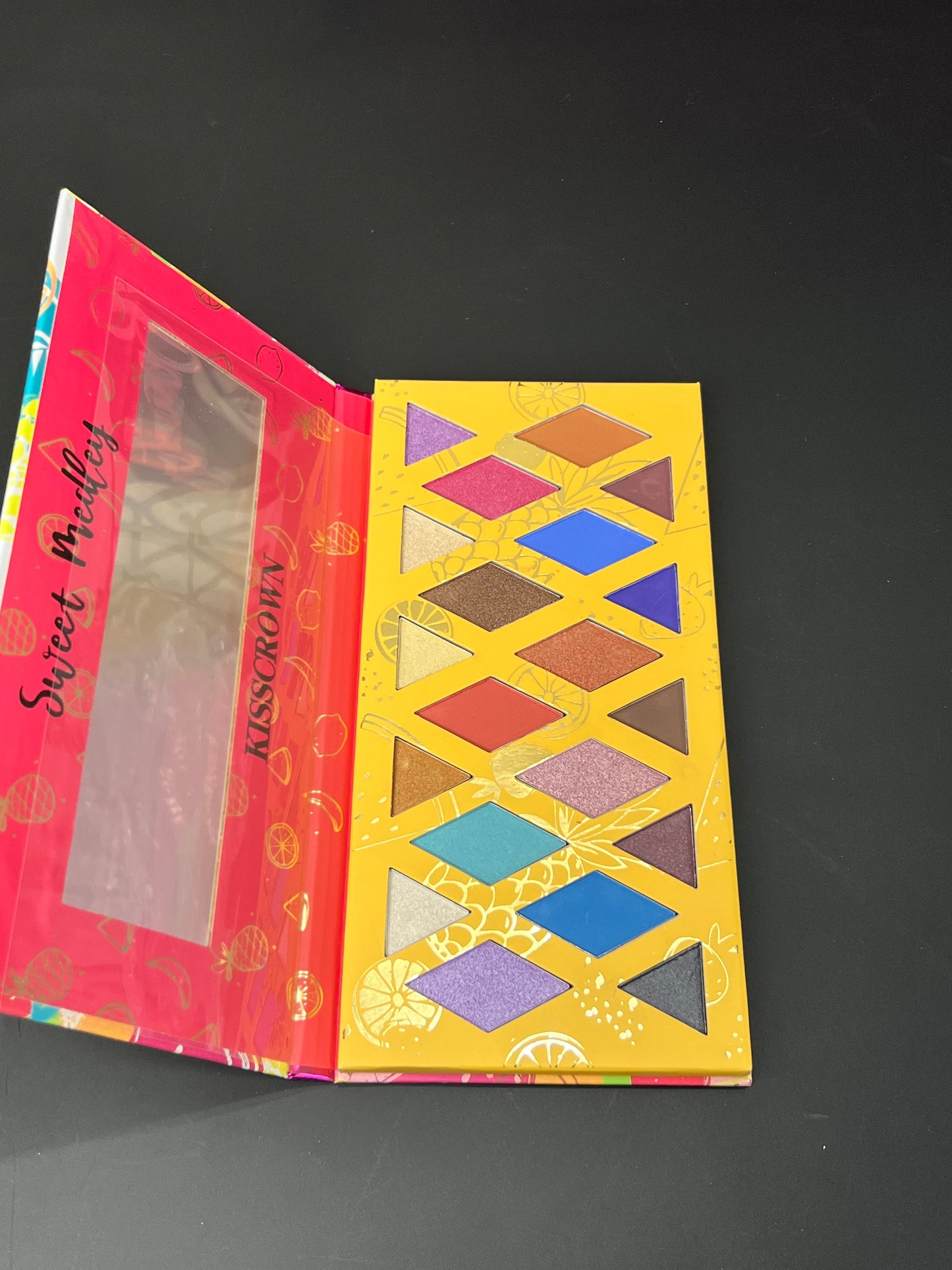 Kisscrown Sweet Medley - eyeshadow palette