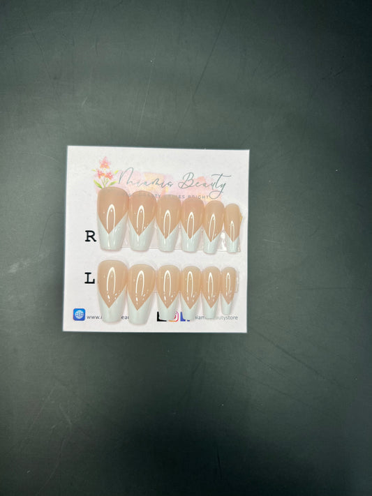 French Nail-22 (pre-glued)