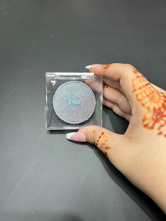 Diki- (single eyeshadow)