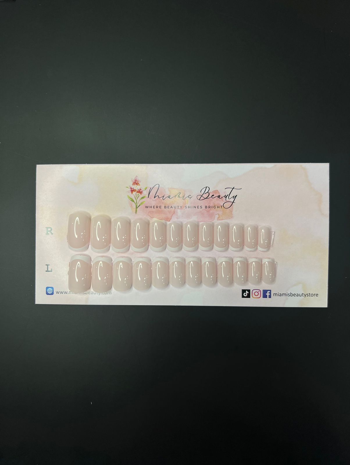 FRENCH NAILS-04